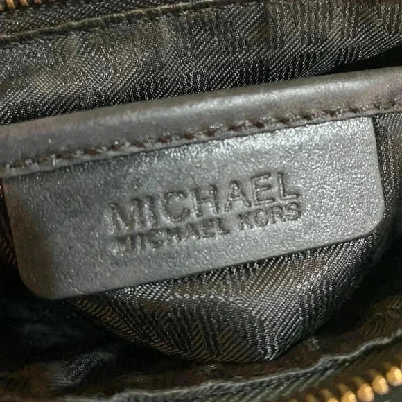 Michael kors logo small crossbody handbag - Picture 6 of 12